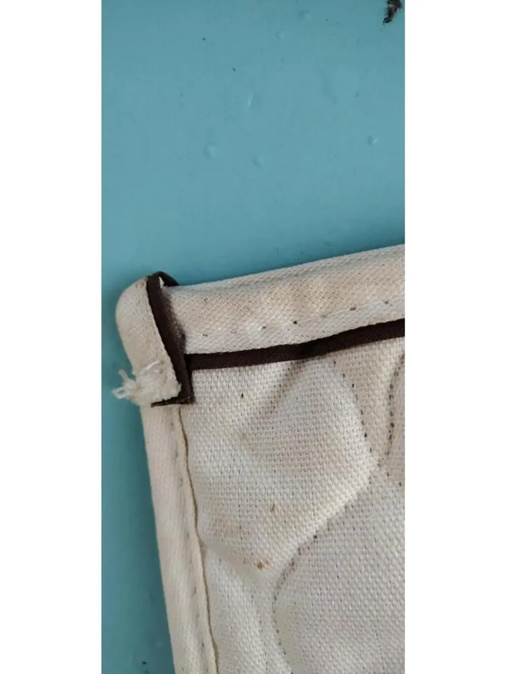 Vintage 1980s Oven Mitten Mushrooms Embroidered Brown & Cream Cotton Ring Wood